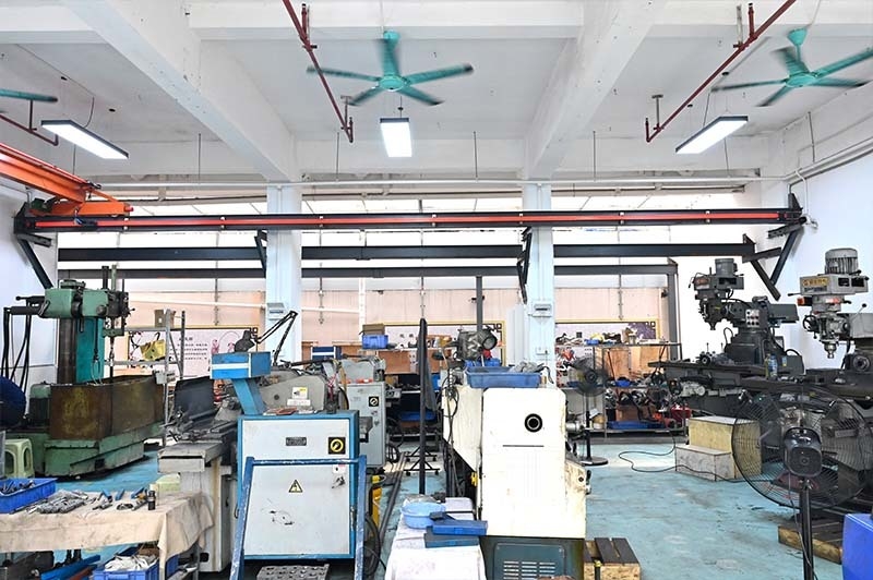 Guangzhou Tieqi Construction Machinery Co., Ltd. উত্পাদক উত্পাদন লাইন