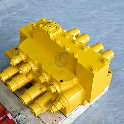 723-63-12101 723-63-12100 723-63-11104 Komatsu D65E D65E-12 D85E D85ESS Excavator Wheel Loader Parts Aftermarket মূল জন্য হাইড্রোলিক প্রধান নিয়ন্ত্রণ ভালভ