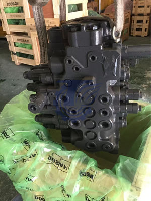 420-00465B Doosan DX140LC DX160LC Excavator শক্তি প্রযোজ্য শিল্পের জন্য হাইড্রোলিক প্রধান নিয়ন্ত্রণ ভালভ